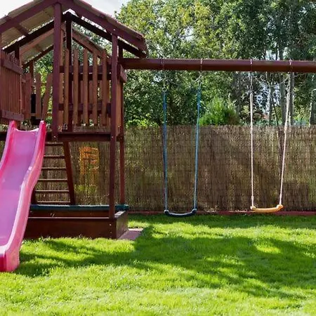 Comfortable Holiday Home, Feriehus Miedzyzdroje