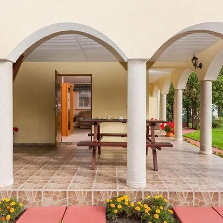 Comfortable Holiday Home, Feriehus Miedzyzdroje